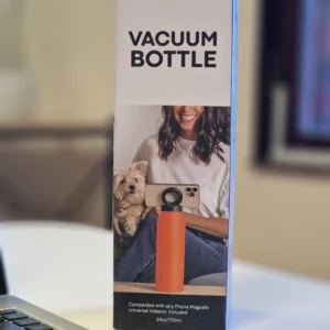 Alternative view of Magnetiga joogipudel