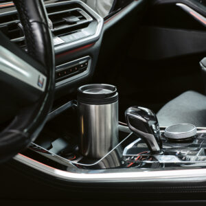 Mustav-ärvi-kaanega-roostevabast-terasest-termostass