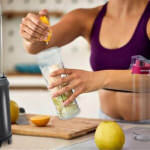 Blender-joogipudelitega